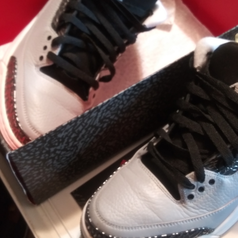 💥SOLD💥Air Jordan 3 Retro sz 10 - Picture 3 of 8